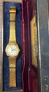 Vintage Hamilton Quartz Day Date Watch 14K Gold Plated Bezel Box Papers Working